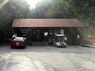 Follys End Fly Fishing store on Elk Creek